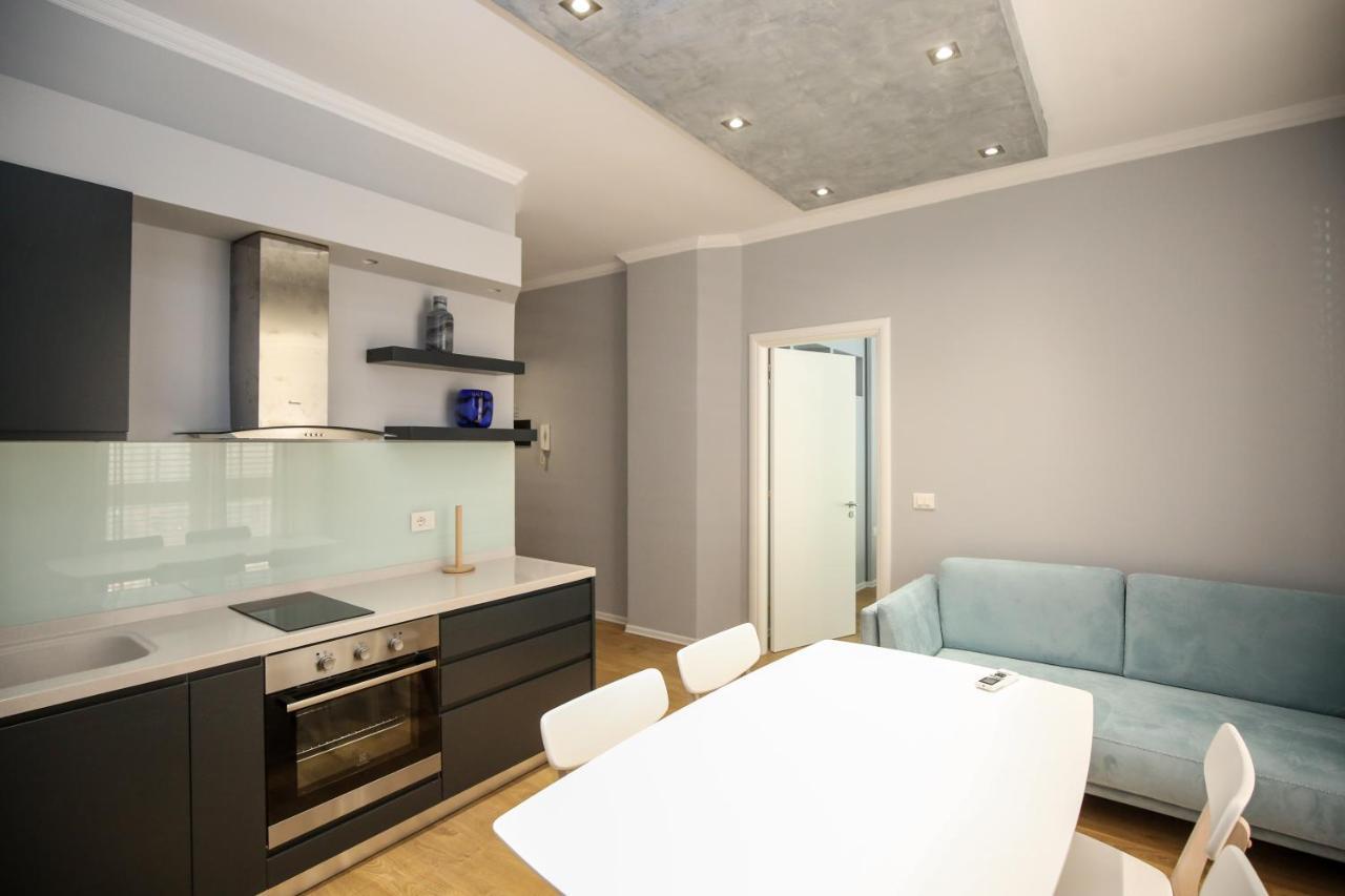 Nikaj Premium Apartments Vlorë Exterior foto