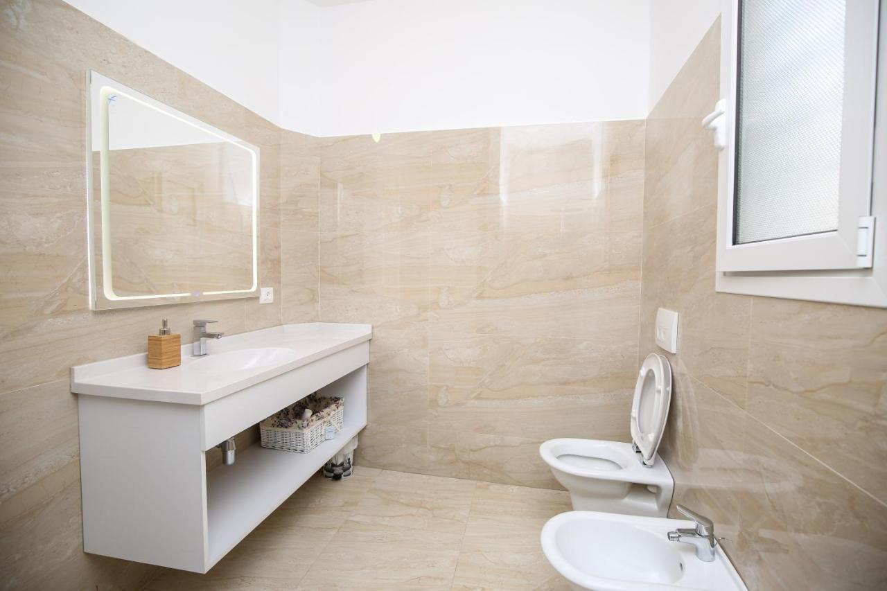 Nikaj Premium Apartments Vlorë Exterior foto