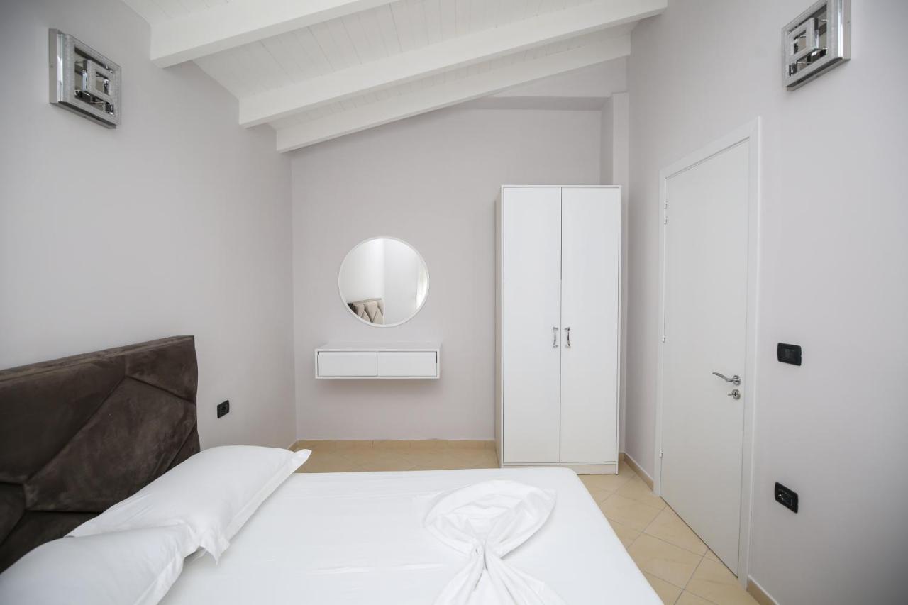 Nikaj Premium Apartments Vlorë Exterior foto